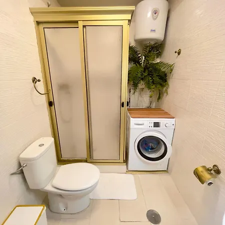 Aveluz Акантиладо-де-Лос-Хигантес