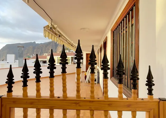 Aveluz Акантиладо-де-Лос-Хигантес